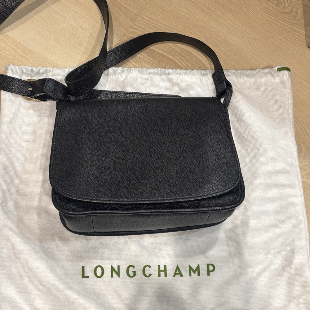 Longchamp Classic Black Leather Shoulder Bag